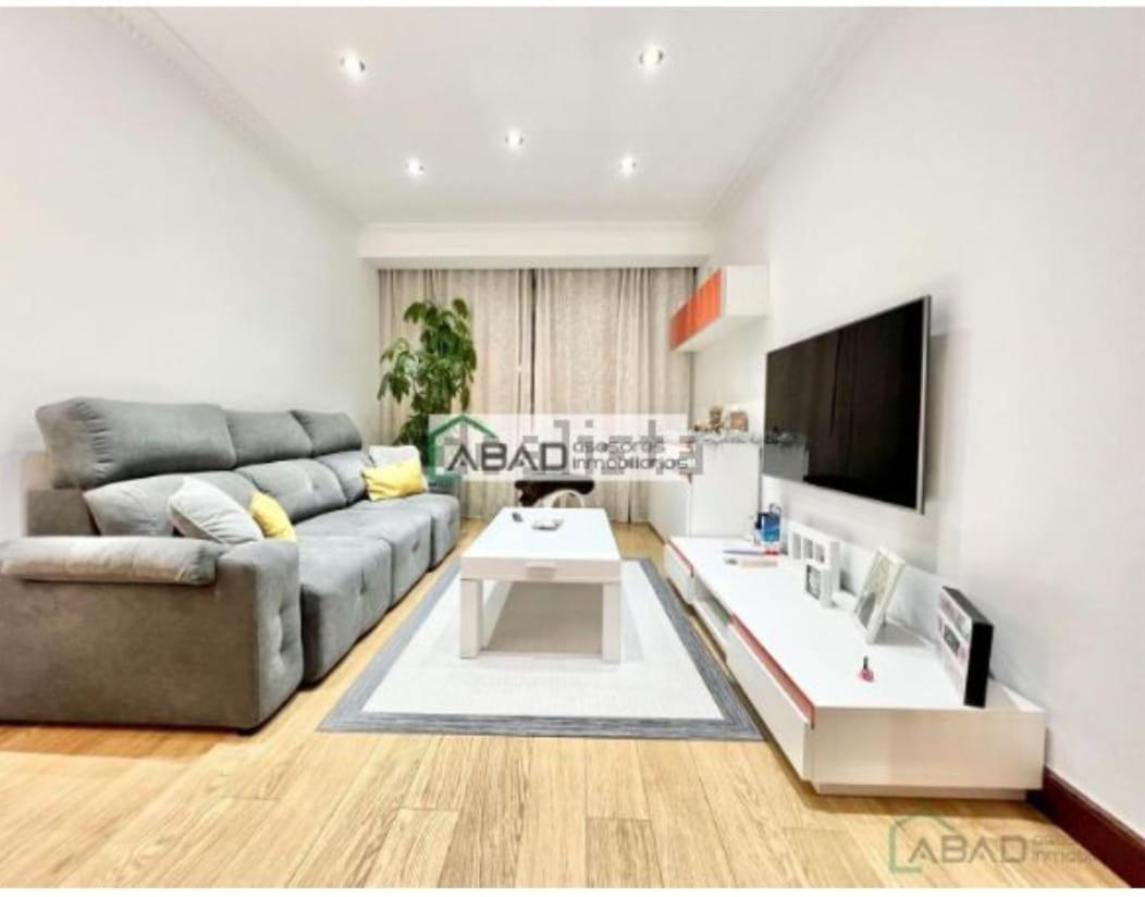 Santuchu Apartamento Elegante Con Wifi Bilbao Dış mekan fotoğraf